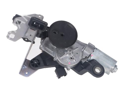 Used Rear wiper motor BMW 3 Touring (F31) 320 d xDrive (190 hp) 17728984
