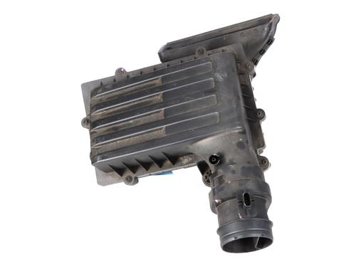 Used Air filter box Air filter box VW PASSAT B8 (3G2, CB2) 2.0 TDI (190 hp) 34635211 34635211