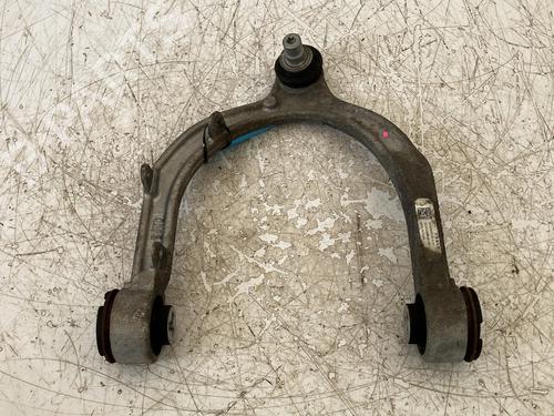 Used Left front suspension arm Left front suspension arm TESLA MODEL 3 (5YJ3) EV AWD (476 hp) 39923980 39923980