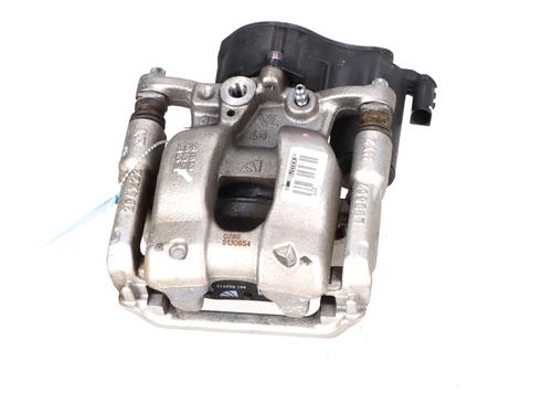 BP39926396M106 main image