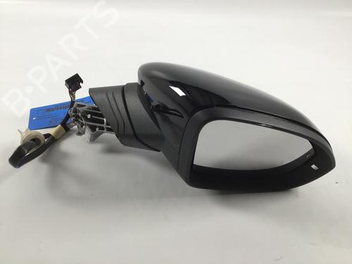 Retrovisor derecho Retrovisor derecho 39245740 39245740