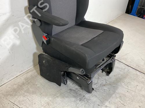 Left front seat FIAT SCUDO Van 1.5 Multijet 120 (506) | BP39919235C15 - Image 2