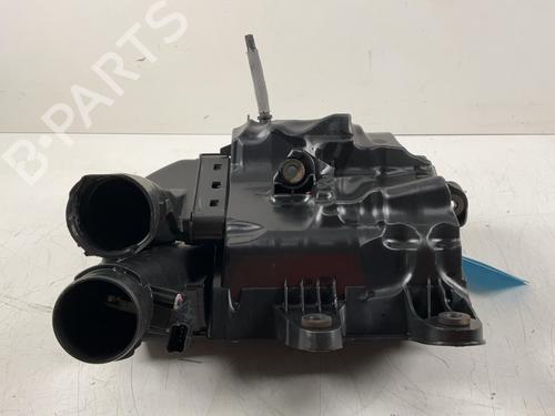 Luftfilter kasse Luftfilter kasse PEUGEOT 5008 II (MC_, MJ_, MR_, M4_) 1.5 BlueHDi 130 (MCYHZJ, MCYHZR, MCYHZX) (131 hp) 37468650 37468650