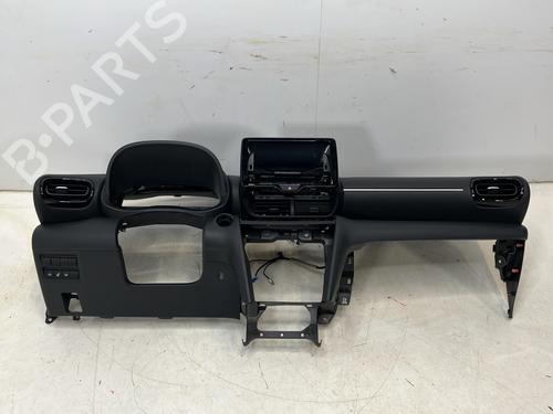 Used Dashboard Dashboard TOYOTA YARIS CROSS (MXP_) 1.5 Hybrid (MXPJ10) (92 hp) 39925316 39925316