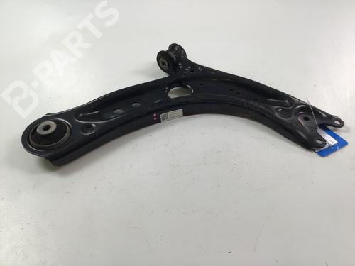 Used Right front suspension arm AUDI Q2 (GAB, GAG) 1.6 TDI (115 hp) 6109061