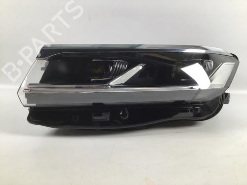 Used Left headlight Left headlight VW TOUAREG (CR7, RC8) 3.0 TDI 4motion (286 hp) 7805878 7805878