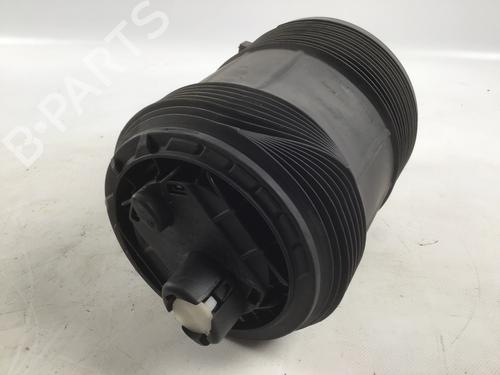 Dämpfer hinten rechts VW TOUAREG (CR7, RC8) 4.0 V8 TDI 4motion | BP30748880M19