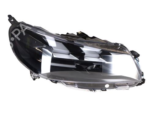 Used Right headlight Right headlight PEUGEOT EXPERT Van (V_) E-EXPERT HYDROGEN (136 hp) 39926700 39926700