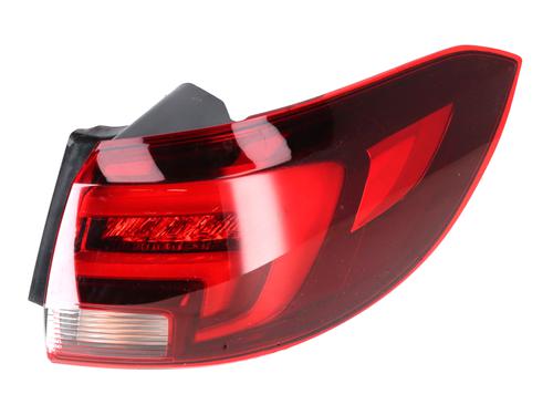 Used Right taillight Right taillight 33819595 33819595