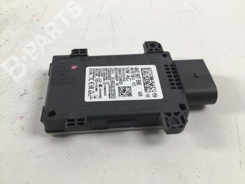 Used Control unit AUDI E-TRON (GEN) 55 quattro (408 hp) 8606756