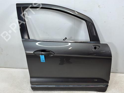 Used Right front door Right front door 38272641 38272641