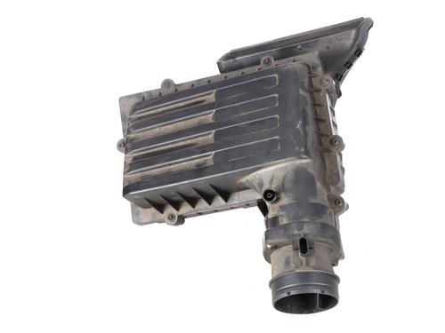 Used Air filter box Air filter box VW PASSAT B8 (3G2, CB2) 2.0 TDI 4motion (190 hp) 36076549 36076549