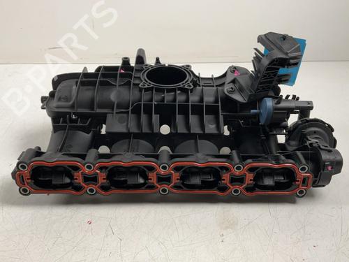 Used Intake manifold Intake manifold 38437972 38437972