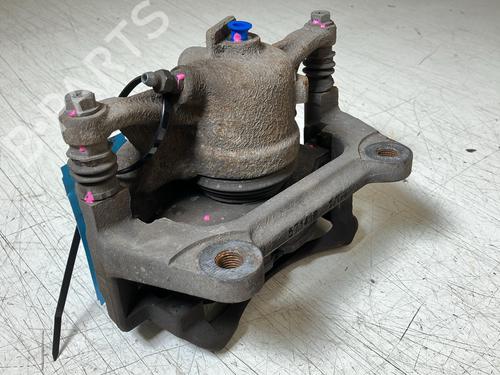 Left front brake caliper VW PASSAT B8 Variant (3G5, CB5) 2.0 TDI | BP38600378M105 - Image 2
