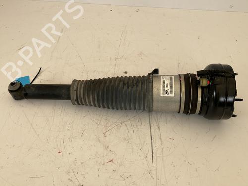 Used Right rear shock absorber Right rear shock absorber AUDI A8 D4 (4H2, 4H8, 4HC, 4HL) 3.0 TDI quattro (258 hp) 36076611 36076611