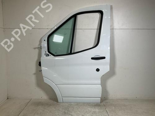 Used Left front door FORD TRANSIT V363 Platform/Chassis (FED, FFD) 2.0 EcoBlue (170 hp) 19648358