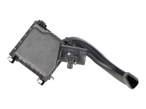 Used Air filter box Air filter box TOYOTA COROLLA Estate (_E21_) 2.0 Hybrid (MZEH12) (180 hp) 33794135 33794135