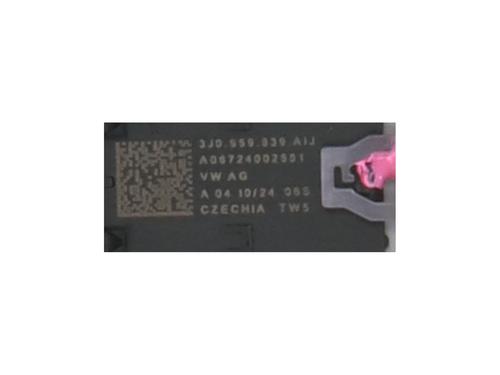 Switch VW PASSAT B9 Variant (CJ5) 1.5 eTSI | BP39918839I30 - Image 4