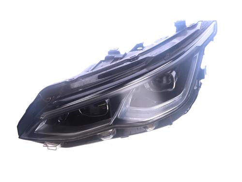 Used Left headlight VW GOLF VIII (CD1, DA1) 1.0 TSI (90 hp) 27184901