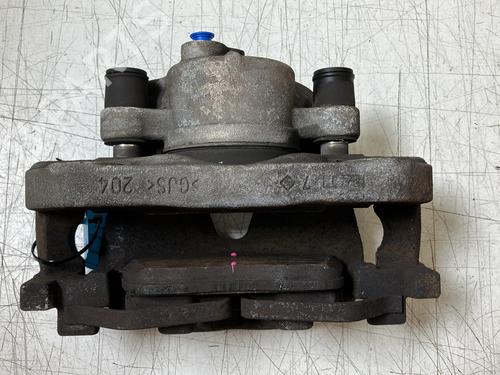 Used Left front brake caliper Left front brake caliper OPEL VIVARO C Van (K0) VIVARO-E HYDROGEN (136 hp) 39927092 39927092