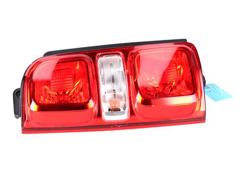 Venstre baglygte Venstre baglygte CITROËN JUMPY III Van (V_) ë-JUMPY HYDROGEN (136 hp) 39925148 39925148