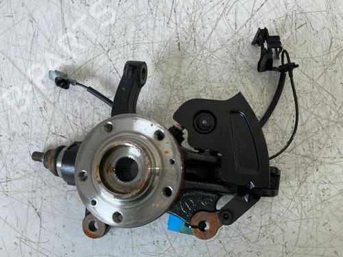 Used Right front steering knuckle Right front steering knuckle OPEL VIVARO C Van (K0) VIVARO-E HYDROGEN (136 hp) 39927753 39927753