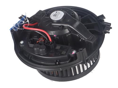 Heater blower motor VW GOLF VIII (CD1, DA1) 2.0 TDI | BP22345445M62 
