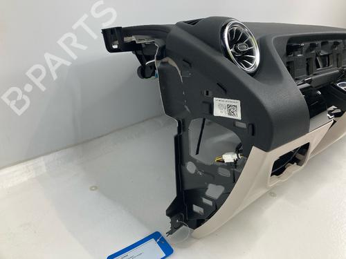 Dashboard MERCEDES-BENZ GLA (H247) GLA 200 4-matic (247.788) | BP26721956C46 