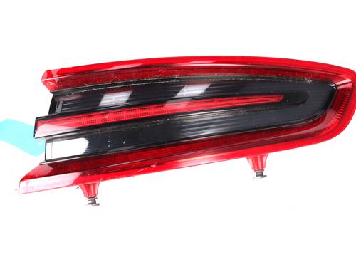 Used Right taillight Right taillight PORSCHE MACAN (95B) 3.0 S Diesel (258 hp) 36237596 36237596