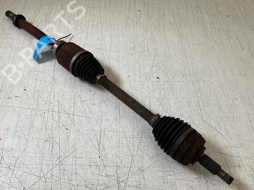 Arbre de transmission avant droit Arbre de transmission avant droit 39157069 39157069