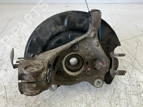 Right front steering knuckle VW TOURAN (5T1) 2.0 TDI | BP38017399M26 - Image 2