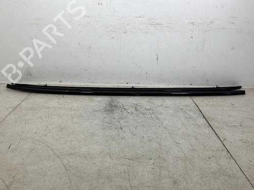 Used Roof bar Roof bar BMW X5 (G05, F95) xDrive 50 e Plug-in-Hybrid (489 hp) 39922744 39922744