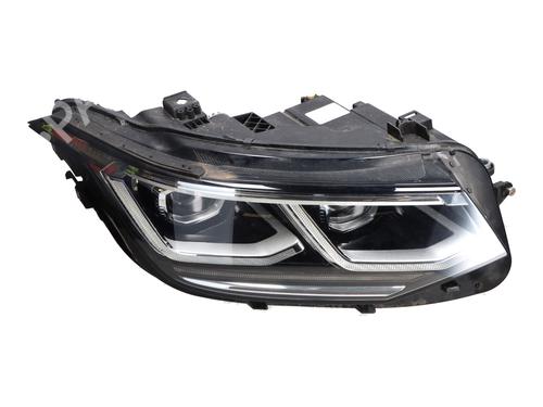 Used Right headlight VW TIGUAN (AD1, AX1) 2.0 TDI (122 hp) 30323030