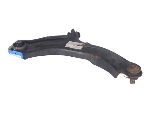 Used Left front suspension arm RENAULT CLIO IV (BH_) 1.2 16V (73 hp) 19675846