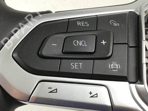 Steering wheel VW GOLF VIII (CD1, DA1) 1.0 TSI | BP35723127C49 - Image 2