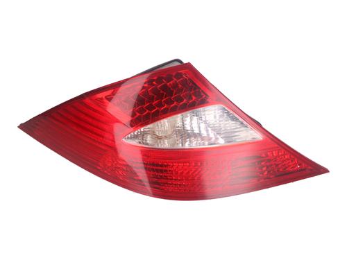 Used Left taillight MERCEDES-BENZ CLS (C219) CLS 63 AMG (219.377) (514 hp) 26134063