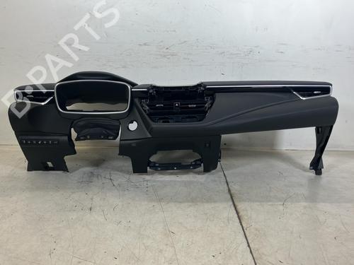 Salpicadero Salpicadero TOYOTA COROLLA Estate (_E21_) 1.8 Hybrid (ZWE211) (98 hp) 33428929 33428929