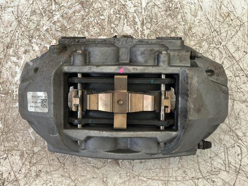 Right front brake caliper TESLA MODEL 3 (5YJ3) EV AWD | BP39923978M104 - Image 3