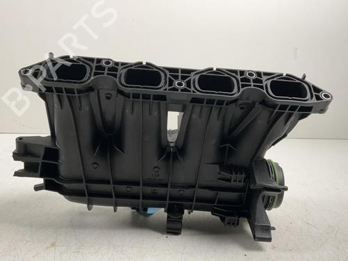 Used Intake manifold Intake manifold 38437992 38437992