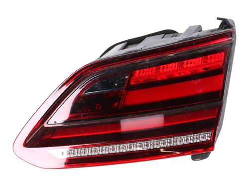 Used Right tailgate light VW ARTEON (3H7, 3H8) 2.0 TDI 4motion (240 hp) 29754613