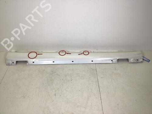 Used Right sideskirt MERCEDES-BENZ CLS Shooting Brake (X218) CLS 350 CDI / d (218.923) (265 hp) 14582516