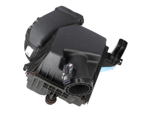 Used Air filter box OPEL ASTRA K Sports Tourer (B16) 1.2 Turbo (35) (131 hp) 32439302