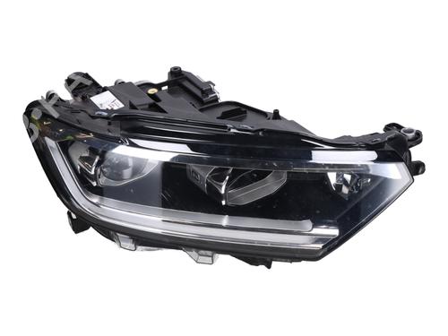Used Right headlight VW T-ROC (A11, D11) 1.0 TSI (110 hp) 29406179