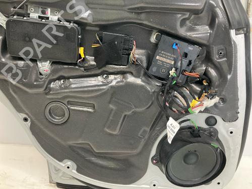 Left rear door MERCEDES-BENZ CLS (C219) CLS 63 AMG (219.377) | BP26134067C4 