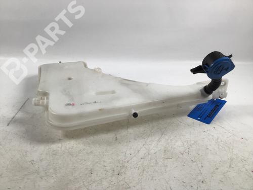 Windscreen washer tank BMW 4 Gran Coupe (F36) 420 d 7241670