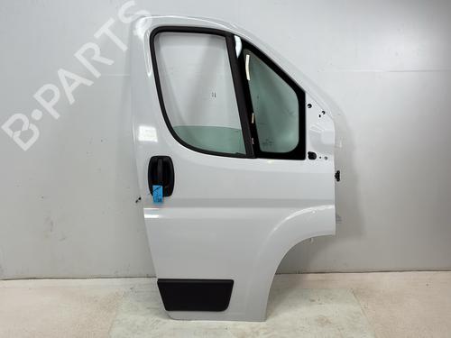 Used Right front door Right front door FIAT DUCATO Van (250_) E-Ducato (250DDE, 250EDE) (272 hp) 39928999 39928999