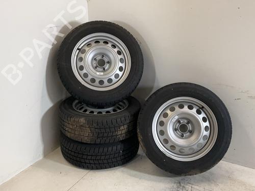 wheel-set-fiat-scudo-van-2022-39924406 main image