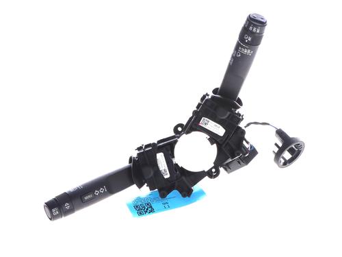 switch-opel-corsa-e-x15-2014-40043468 main image