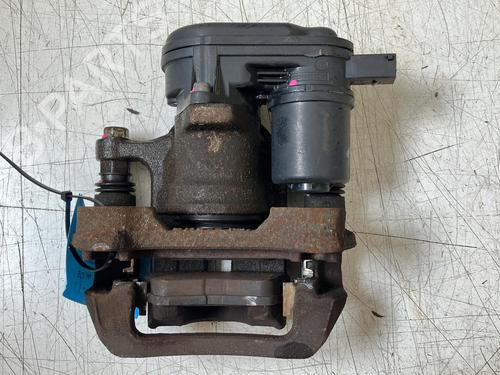 Used Left rear brake caliper Left rear brake caliper 38600600 38600600