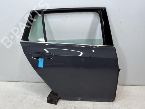 Dør højre bagtil Dør højre bagtil 38701468 38701468